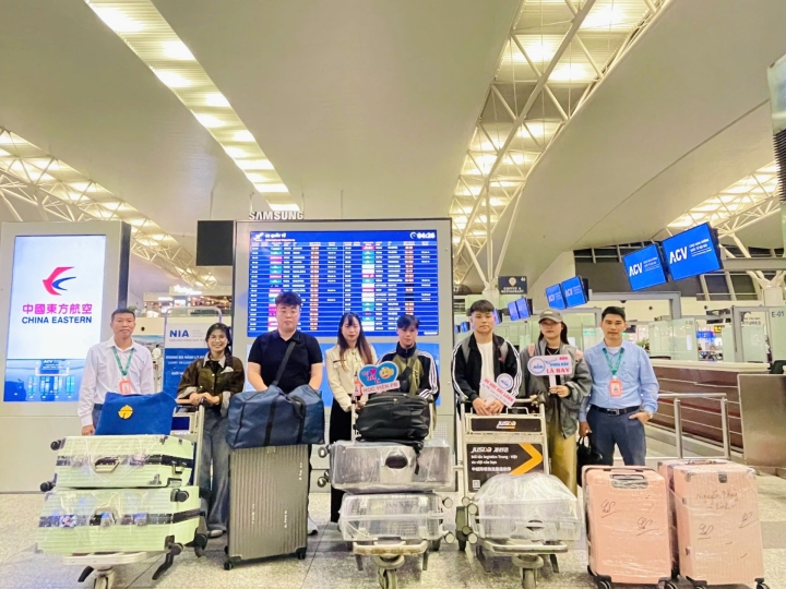 TIỄN BAY CÁC EM DU HỌC SINH ĐÀ LOAN TRƯỜNG ĐẠI HỌC KHOA HỌC CÔNG NGHỆ TRUNG TÍN KỲ THÁNG 9/2025